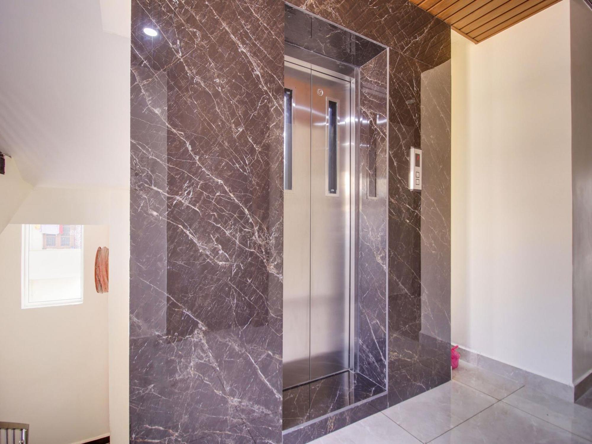 Hotel O Rr Residency Khammam Εξωτερικό φωτογραφία